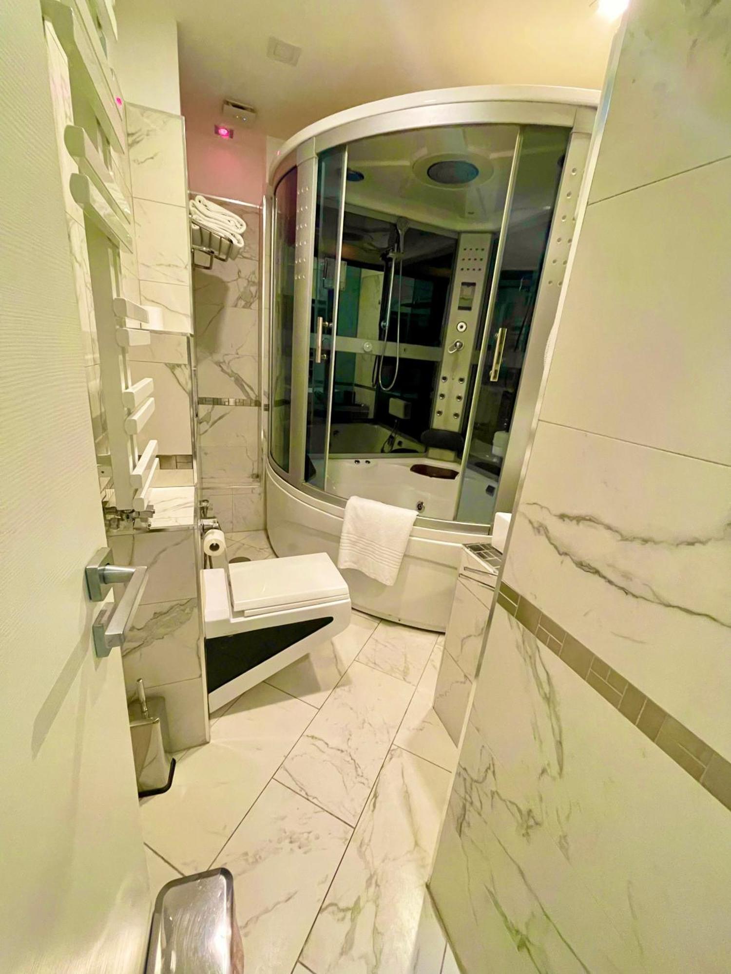 parisa suite Rome Extérieur photo