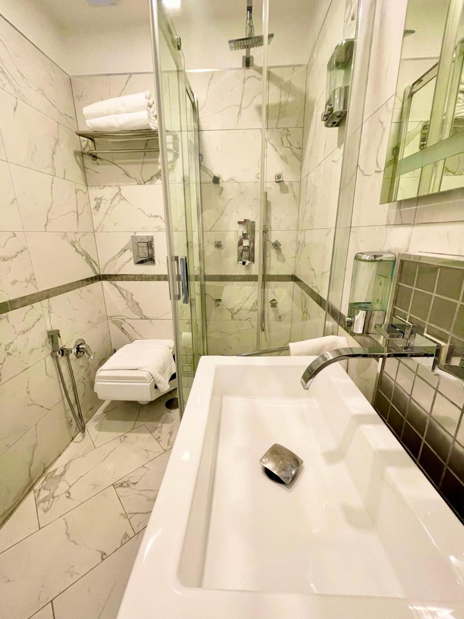 parisa suite Rome Extérieur photo